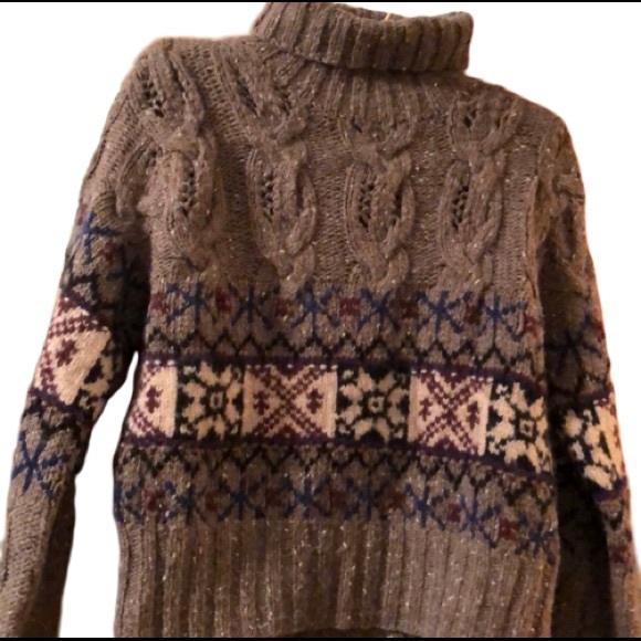 Moda International Sweaters - 💥MODA INTERNATIONAL💥